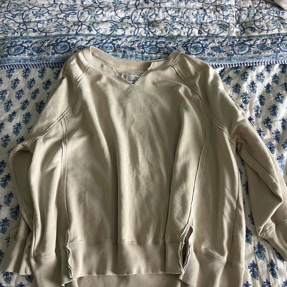 American Eagle Outfitters Cream Fleece Pullover